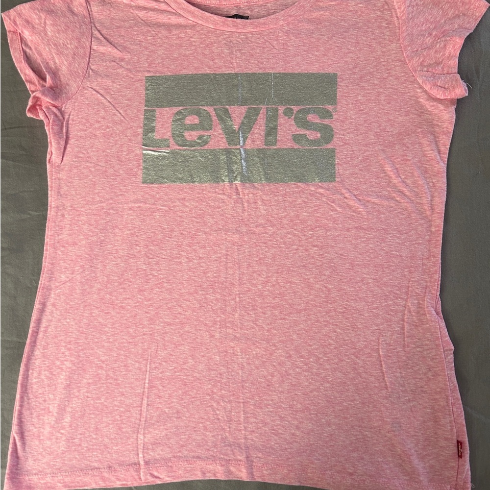 Levi's Heathered Pink Tee